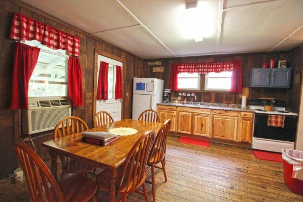 Creekside 1920'S Farmhouse Villa Bryson City Luaran gambar